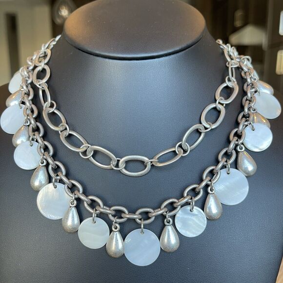Premier Designs Silver Tone Layered Mother Of Pearl Necklace "White Linen" - Picture 1 of 4